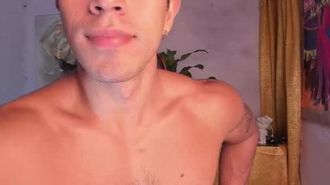 Snapshot of hazbinstudio chatting on February 8, 12:03 am hazbinstudio online show from February 8, 12:03 am