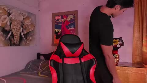 Snapshot of hazbinstudio chatting on February 16, 4:08 am hazbinstudio online show from February 16, 4:08 am