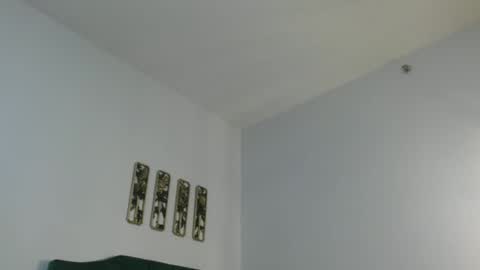 Hazel online show from December 30, 11:49 pm