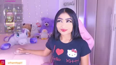 Snapshot of hazelbabee_ chatting on July 21, 8:16 am Lynn online show from July 21, 8:16 am