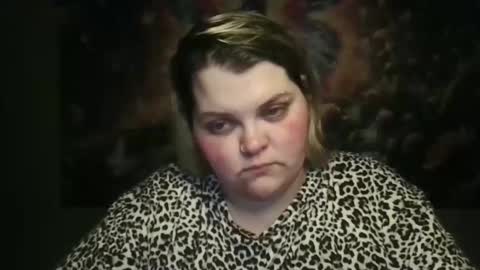 Hazeleyez97 online show from November 8, 8:14 am