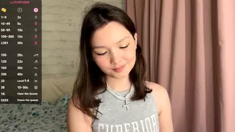 Snapshot of hazelhartshorn chatting on July 4, 4:13 pm Kira online show from July 4, 4:13 pm