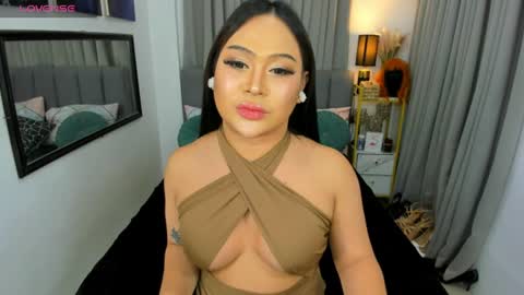 HAZEL MADONNA online show from August 3, 10:21 am