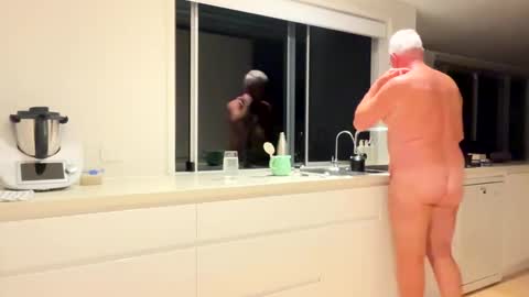 Snapshot of hb2283 chatting on January 23, 6:35 pm h babe online show from January 23, 6:35 pm