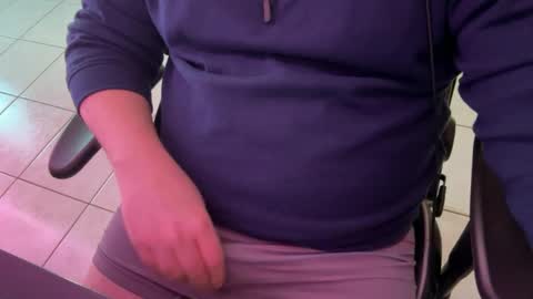 Snapshot of hdu94120 chatting on March 3, 8:49 am hdu94120 online show from March 3, 8:49 am