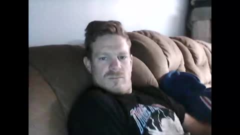 Snapshot of heags83 chatting on November 8, 11:54 am heags83 online show from November 8, 11:54 am