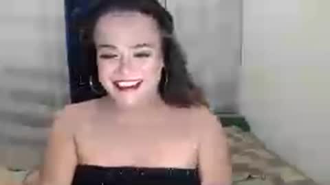 Snapshot of heart4you898279 chatting on July 20, 1:57 pm Heart online show from July 20, 1:57 pm