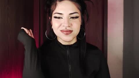 HEATHER DEMONZX   Please help me to reach 100 thumbs up online show from January 16, 1:42 am