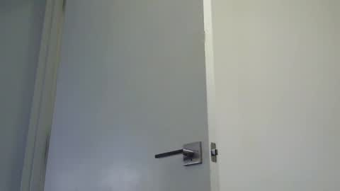 Snapshot of heatwavee chatting on February 18, 4:59 pm heatwavee online show from February 18, 4:59 pm