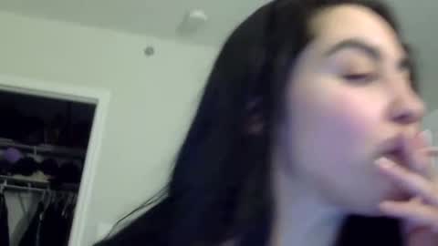 Snapshot of heatwavee chatting on September 24, 11:41 pm heatwavee online show from September 24, 11:41 pm