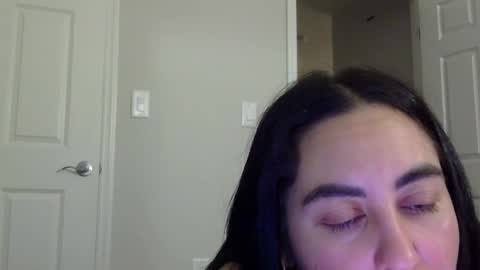 Snapshot of heatwavee chatting on October 13, 10:43 pm heatwavee online show from October 13, 10:43 pm