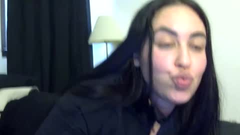 heatwavee online show from January 5, 5:27 pm