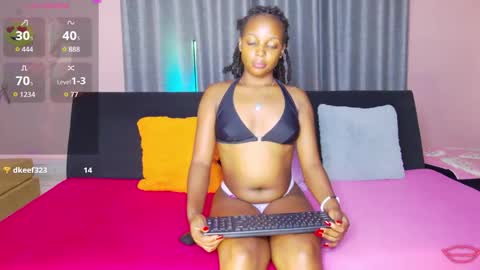 AngieLizzy online show from January 12, 7:19 pm