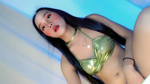 Snapshot of heavenly_abby chatting on February 27, 6:53 pm heavenly_abby online show from February 27, 6:53 pm