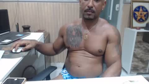 hebertgomes online show from February 18, 10:17 pm