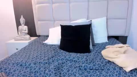 Keira Hecate online show from February 25, 11:33 pm