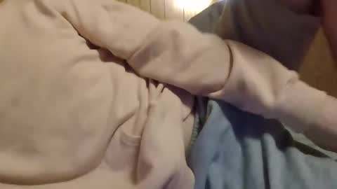 Snapshot of hecomesagain chatting on September 12, 7:08 am hecomesagain online show from September 12, 7:08 am