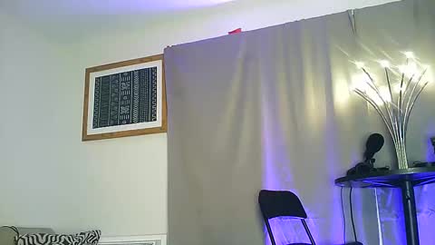 Snapshot of hectorramirezxxx chatting on December 14, 10:20 am LockedThug online show from December 14, 10:20 am