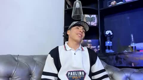 heellboy_ online show from November 20, 8:08 pm