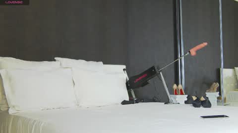 Helen online show from December 16, 2:16 am