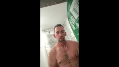 Snapshot of hefymeat8n chatting on February 19, 12:17 am hefymeat8n online show from February 19, 12:17 am