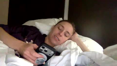 heidi_is_here_72 online show from July 29, 3:21 pm