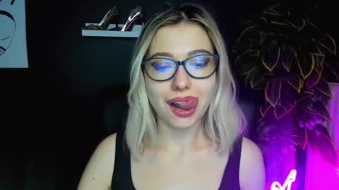 Heidi online show from February 26, 1:52 pm