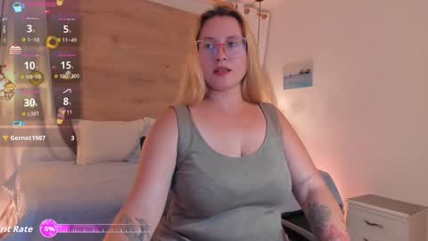 ANTARA REY online show from October 22, 7:24 pm