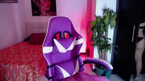 Snapshot of heidy_7 chatting on October 24, 1:18 pm Heidy online show from October 24, 1:18 pm