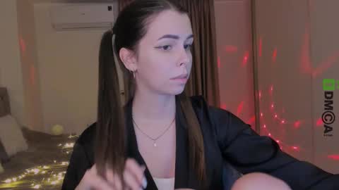 Heiley online show from March 10, 9:07 pm