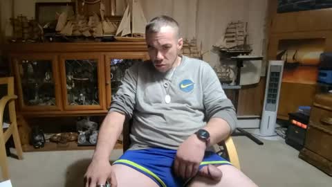 Snapshot of heisherrmann chatting on April 23, 6:47 am xxScubaStevexx online show from April 23, 6:47 am