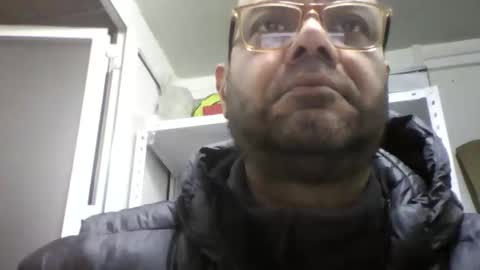 Snapshot of heistt chatting on January 18, 12:47 am Heist Stein online show from January 18, 12:47 am