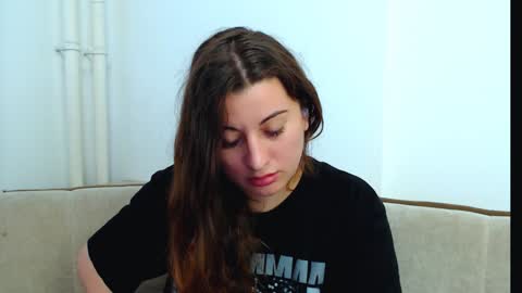 helen_adams_ online show from December 4, 12:03 pm