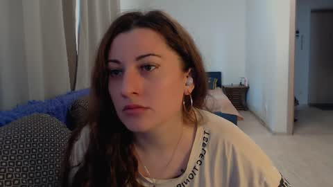 helen_adams_ online show from July 6, 6:10 am