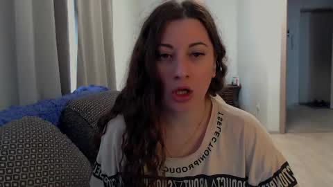 helen_adams_ online show from July 8, 6:07 am