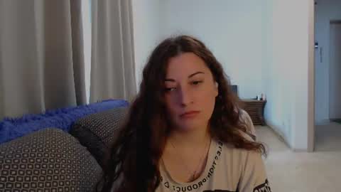 helen_adams_ online show from July 14, 10:21 am