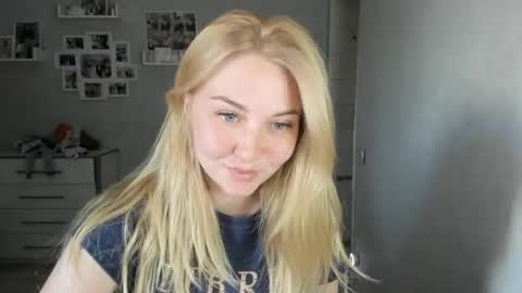 Helen sven online show from June 21, 3:14 pm