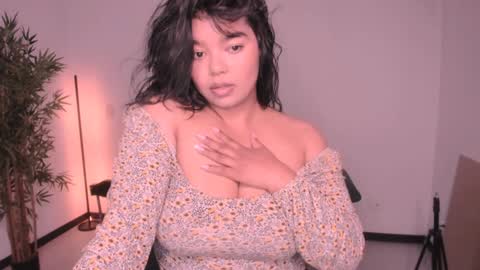 helen_miller online show from December 29, 11:29 pm