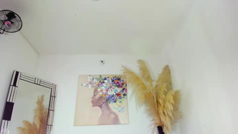 HELENA COPPER online show from December 13, 4:00 am