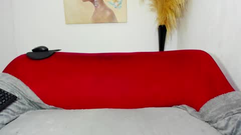 HELENA COPPER online show from February 7, 7:18 am