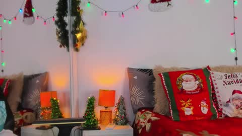 Helena Santos  online show from December 22, 11:07 am