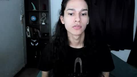 Snapshot of helena_spellman chatting on June 1, 4:36 am helena_spellman online show from June 1, 4:36 am