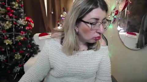 helenenigma online show from January 22, 4:34 am