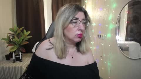 helenenigma online show from January 24, 10:51 pm