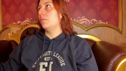 Helen or Hells online show from December 5, 1:09 pm