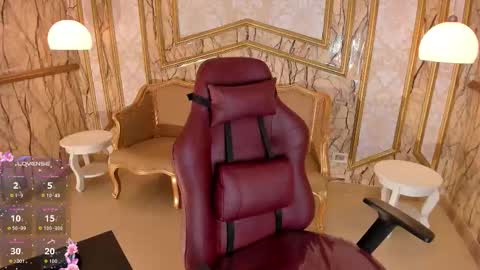 Helen or Hells online show from January 15, 11:59 am