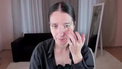 Helen online show from September 24, 2:15 am