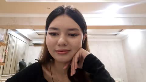 Alice online show from November 13, 3:33 pm