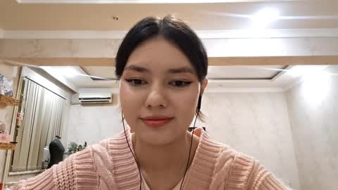 Alice online show from November 14, 3:33 pm