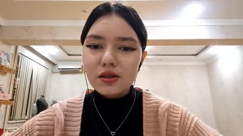 Alice online show from November 22, 3:55 pm